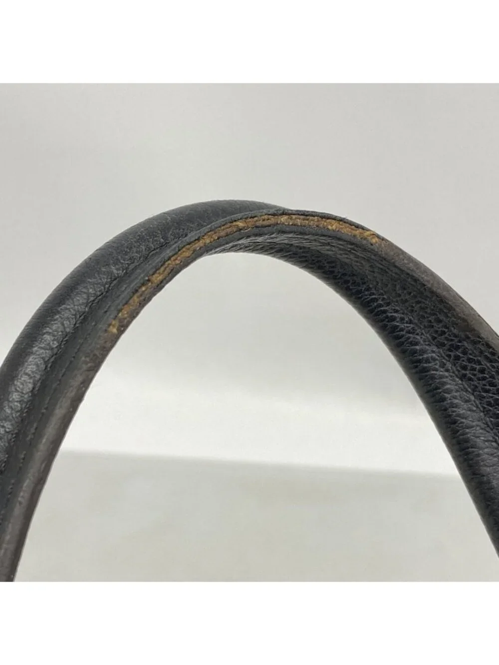Louis Vuitton Handbag Monogram Venus Noir